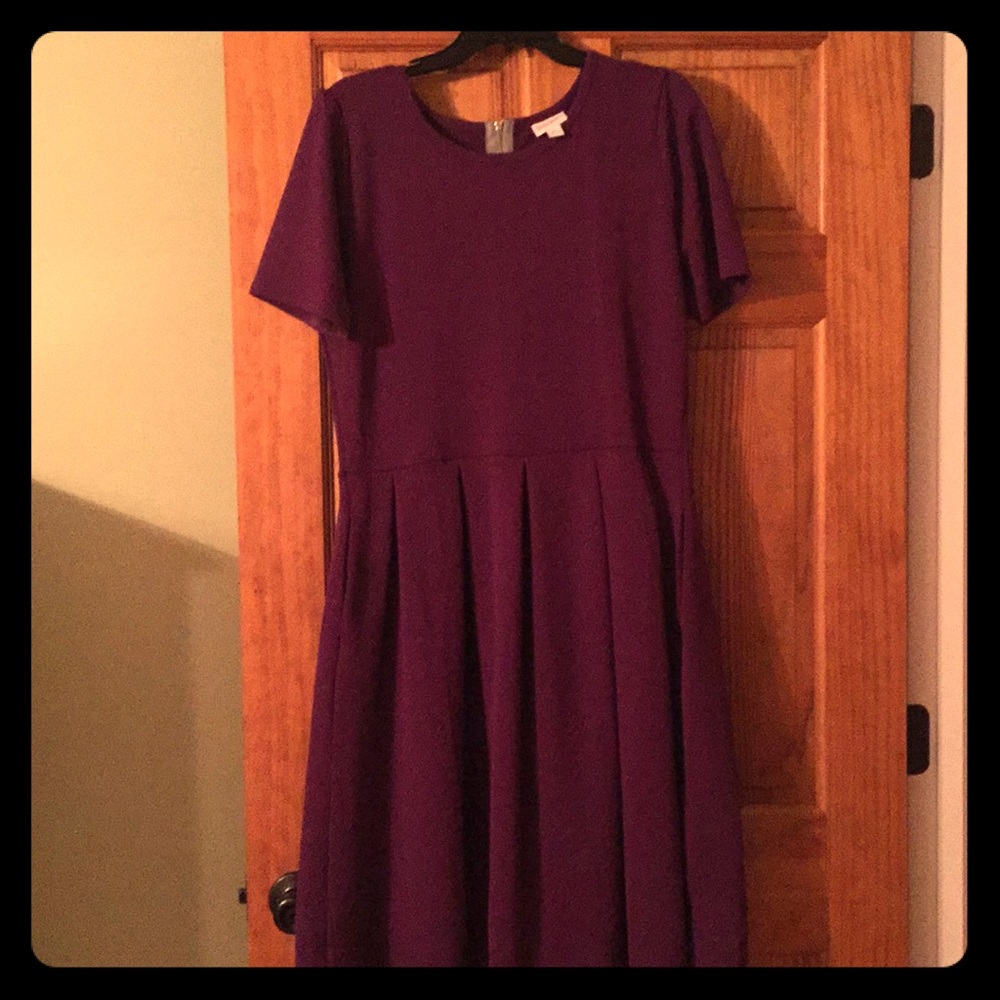 LuLaRoe Amelia 2XL, Purple